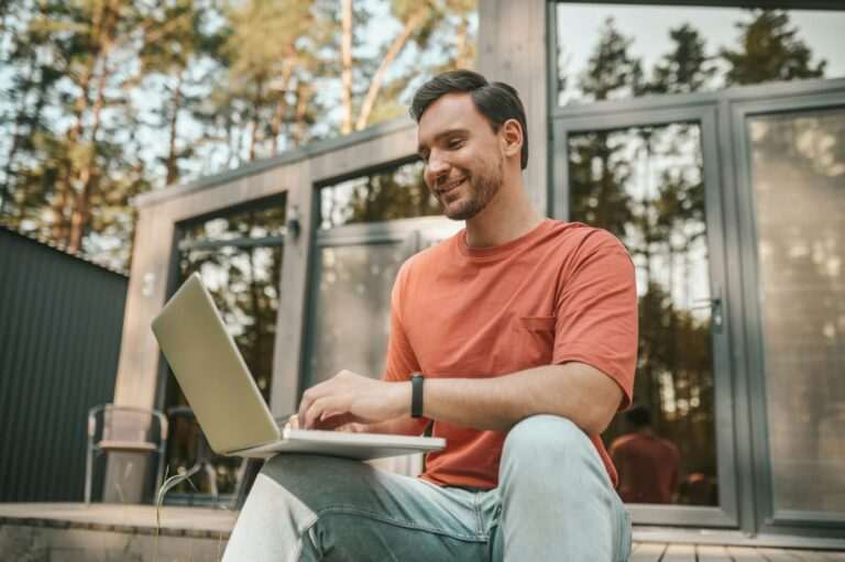 Why You Should Install Google Docs on Your Chromebook - Vegadocs